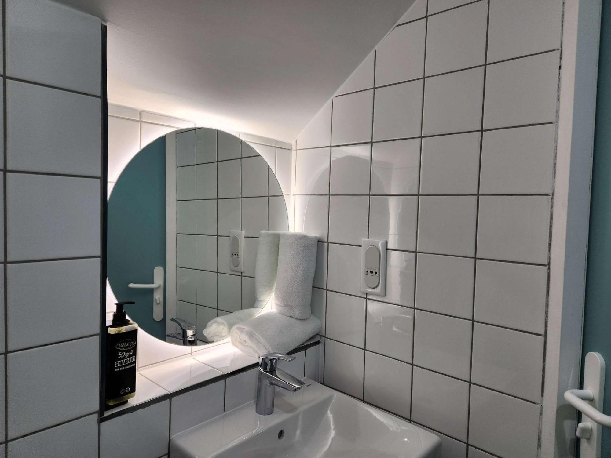Ibis Budget Chambourcy Saint Germain Buitenkant foto